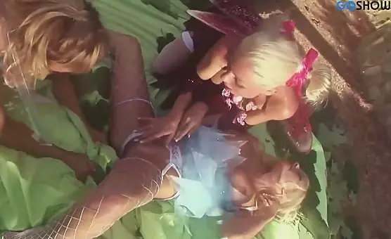 Lesbians Enjoy Double Trouble